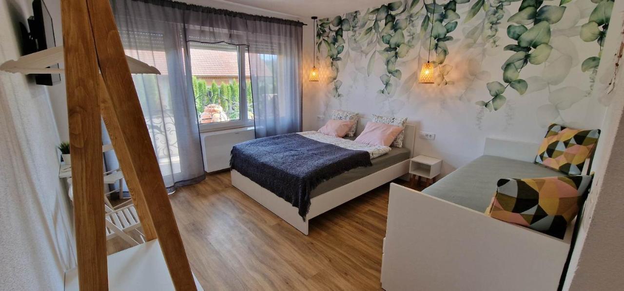 Hotel Samarin Črnomelj Esterno foto