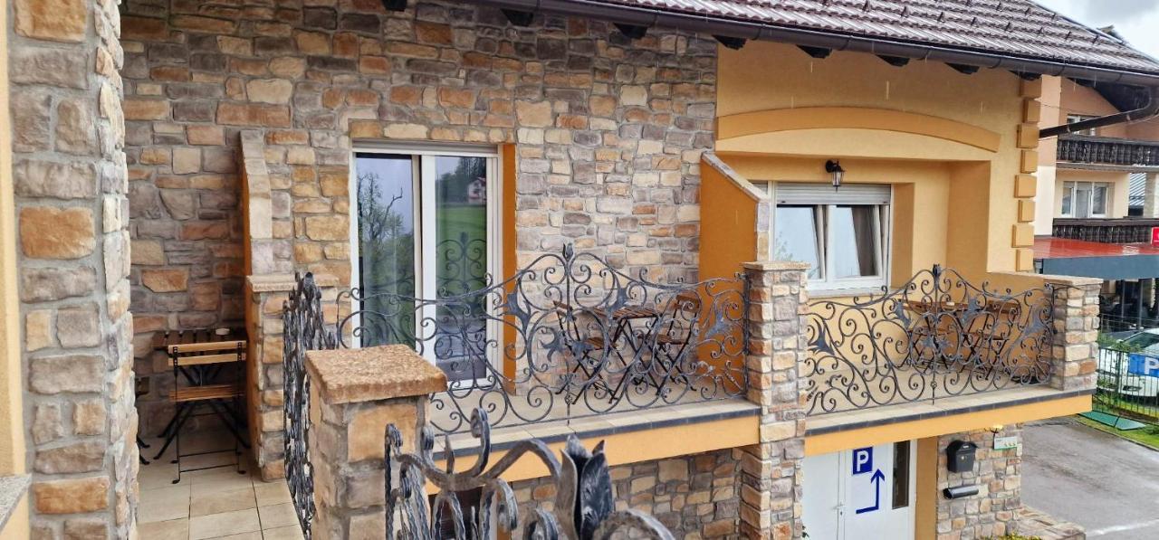 Hotel Samarin Črnomelj Esterno foto