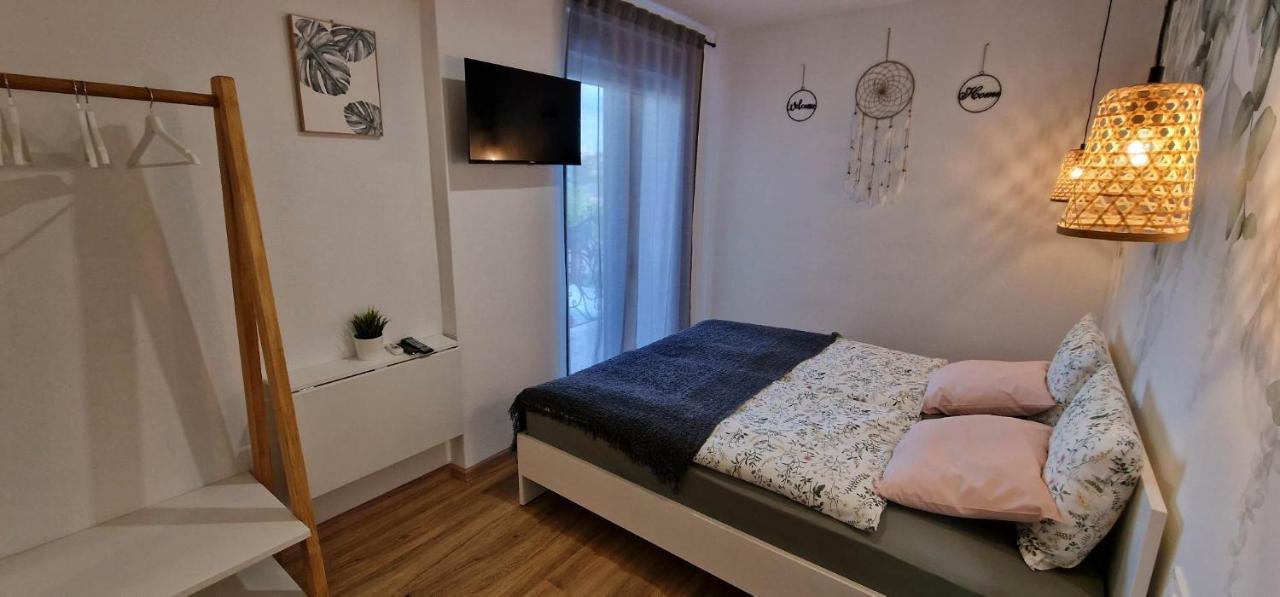 Hotel Samarin Črnomelj Esterno foto